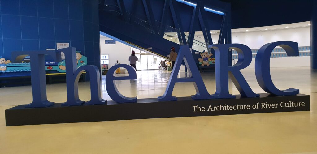 স্থাপত্য যখন প্রদর্শনী হয়ে ওঠে: রিভার কালচার প্যাভিলিয়ন